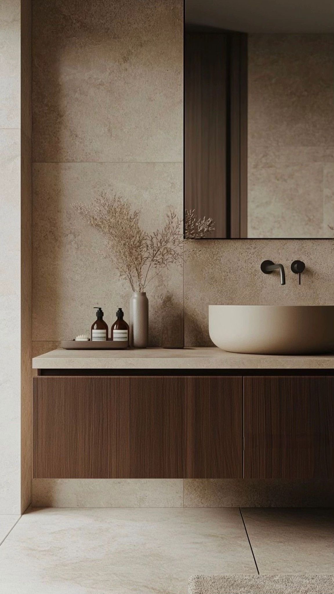 Mueble de baño en nogal con encimera de piedra y grifería negra